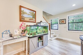 Cozy Fruit Cove Cottage on Hobby Farm w/ Wildlife!