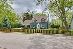 Walkable Thiensville Retreat Near Hiking!