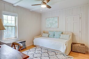 Walkable Thiensville Retreat Near Hiking!