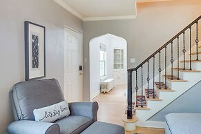 Walkable Thiensville Retreat Near Hiking!