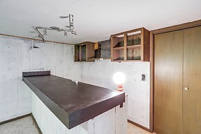 Lake Erie Family Getaway in Amherst: Pets Welcome!