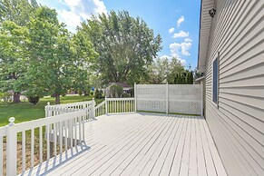 Lake Erie Family Getaway in Amherst: Pets Welcome!