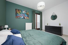 Cozy Apartment for 4 by Renters