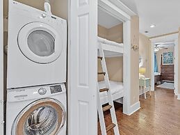 Beachboys & Mermaids