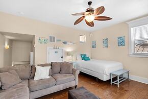 Beachboys & Mermaids