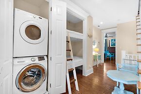 Beachboys & Mermaids