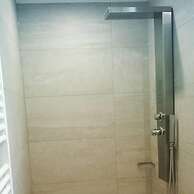 Luxury Holiday Home 4 Bedroom Villa in Paleokastro