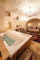 Library Cave Hotel