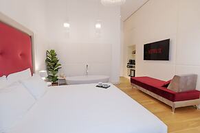 Domus Aurea Luxury Suites