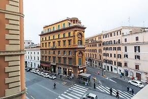 Domus Aurea Luxury Suites