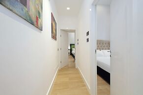 Domus Aurea Luxury Suites