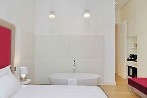 Domus Aurea Luxury Suites