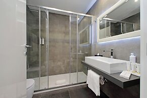 Domus Aurea Luxury Suites