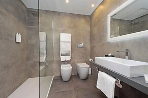 Domus Aurea Luxury Suites