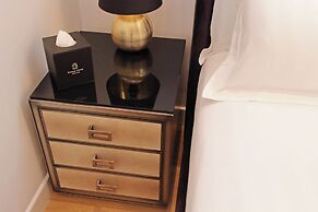 Domus Aurea Luxury Suites