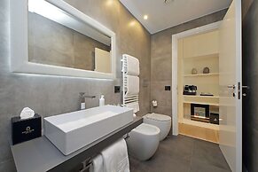 Domus Aurea Luxury Suites