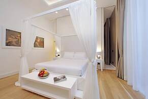Domus Aurea Luxury Suites