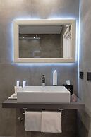 Domus Aurea Luxury Suites