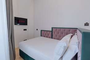 Domus Aurea Luxury Suites