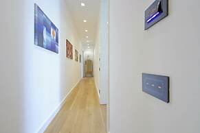 Domus Aurea Luxury Suites