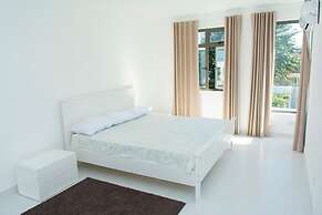 4 Bedroom Private Villa Villa La Tourelle