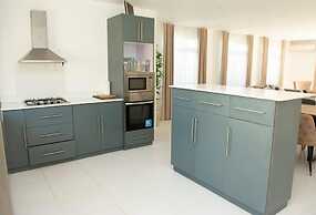 4 Bedroom Private Villa Villa La Tourelle