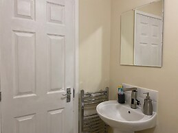 Exceptional Apartment in Luton