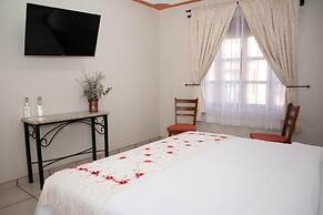 Encanto de la Sierra Hotel