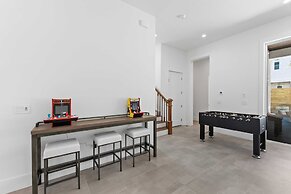 Emerald Enclave by Avantstay 18bdr Buyout Two Stunning Homes by the Be