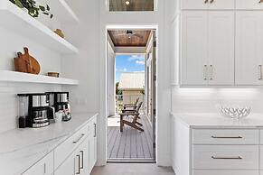 Emerald Enclave by Avantstay 18bdr Buyout Two Stunning Homes by the Be