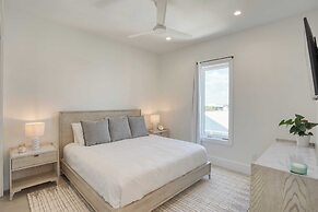 Emerald Enclave by Avantstay 18bdr Buyout Two Stunning Homes by the Be