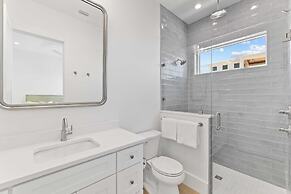 Emerald Enclave by Avantstay 18bdr Buyout Two Stunning Homes by the Be