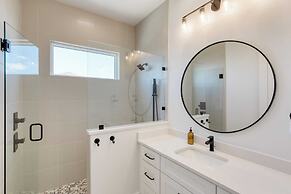 Emerald Enclave by Avantstay 18bdr Buyout Two Stunning Homes by the Be