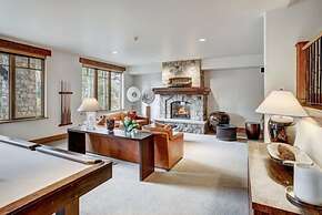 5 Bedroom Luxury Townhome in Lionshead Village