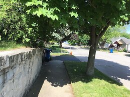 Ludington Blue Spruce Inn