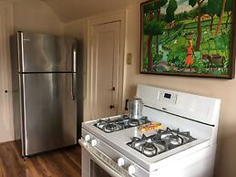 Ludington Blue Spruce Inn