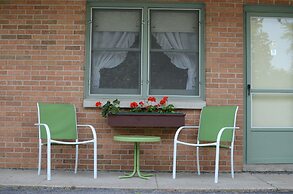 Ludington Blue Spruce Inn