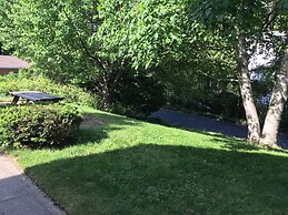 Ludington Blue Spruce Inn