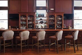 Hotel Petersburg, Tapestry Collection By Hilton