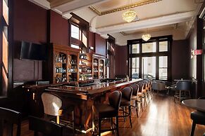 Hotel Petersburg, Tapestry Collection By Hilton