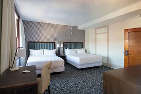 Hotel Petersburg, Tapestry Collection By Hilton