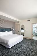 Hotel Petersburg, Tapestry Collection By Hilton