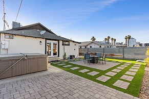 Cottage with BBQ & Hot Tub