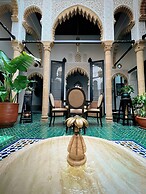 Riad Dar Lalzohra