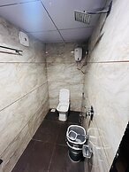 4 Ever Hotel - Surat