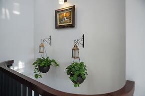 D&C House - Near My Khe Beach