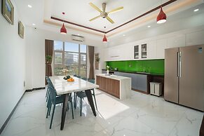 D&C House - Near My Khe Beach