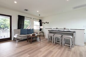 Cozy Apartment in Atwater Village