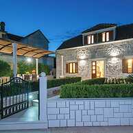 Holiday Home Lovište