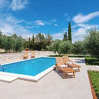 Holiday Home Lovište